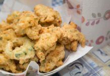 Frittelle di carciofi buonissime sono friabili, dorate e croccanti, una tira l’altra!