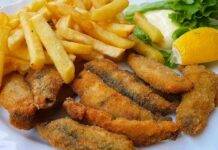 Bastoncini di sardine al pepe