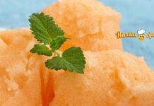 Fresco e buonissimo il mio gelato al melone senza gelatiera