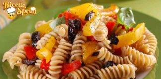 Fusilli freddi con peperoni arrostiti 3 ingredienti per un pranzo a dir poco squisito