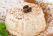 Semifreddo al cappuccino, pronto in pochissime mosse Semifreddo al cappuccino, pronto in pochissime mosse