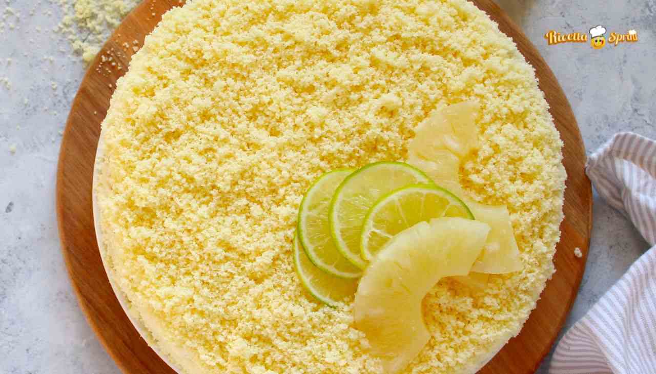 Torta mimosa per una volta all'ananas, delicata e freschissima, lascerà tutti a bocca aperta