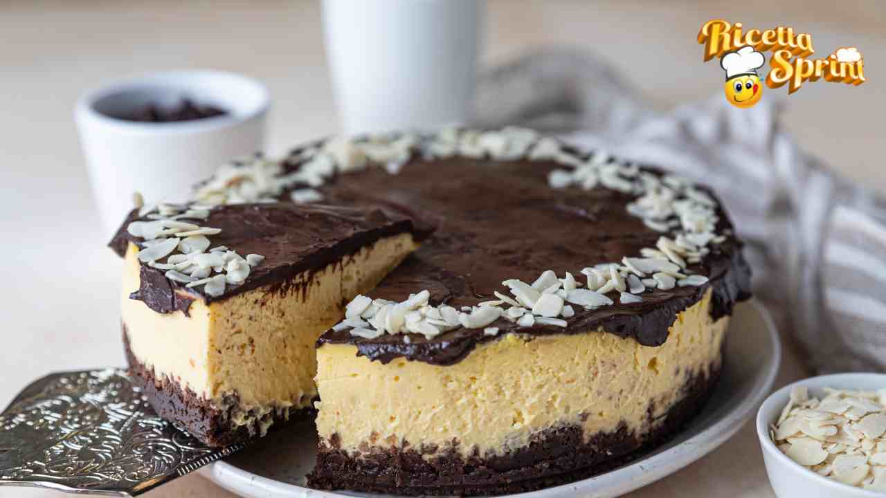 Cheesecake vaniglia e cioccolato dal sapore avvolgente, perfetto anche per una ricorrenza particolare