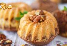 Ciambelline vaniglia e cacao: l’aggiunta delle noci rende speciale il dessert Ciambelline vaniglia e cacao l'aggiunta delle noci rende speciale il dessert