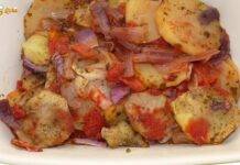 Come fare delle patate alla pizzaiola indimenticabili in pochissimo tempo Come fare delle patate alla pizzaiola indimenticabili in pochissimo tempo