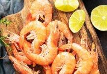 Gamberi al forno croccantissimi, pronti in 10 minuti
