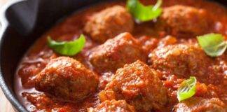 Polpette saporite tutto in padella, perfette per la cena di questa sera