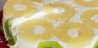 Tutta la freschezza di un semifreddo con la dolcezza dell’ananas. Ecco il dolce favoloso della Domenica
