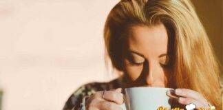 Bere caffè a stomaco vuoto che succede