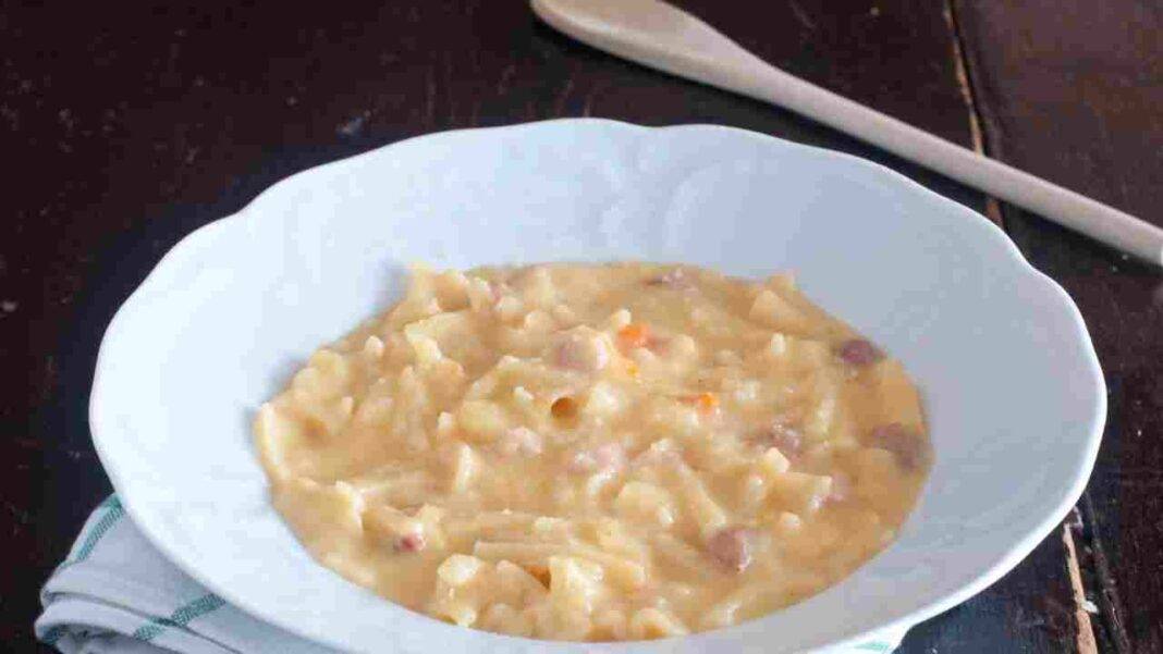 Pasta e patate con provola la vera ricetta napoletana RicettaSprint.it