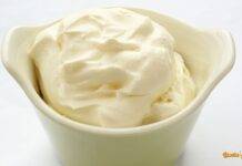 Fresca dolce e buonissima la mia crema chantilly facilissima da fare Fresca dolce e buonissima la mia crema chantilly facilissima da fare