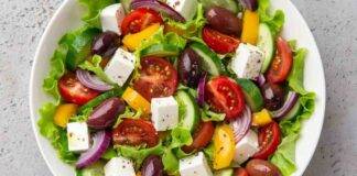 Insalata greca la vera ricetta con la feta da fare subito