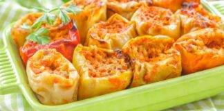 Involtini di peperoni gratinati e messi al forno, ricetta facile, pronta subito