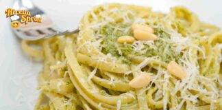 Linguine al pesto e pinoli: ricetta estiva e delicata perfetta in qualsiasi occasione