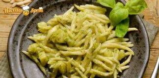 Pesto patate e trofie tutto il profumo del basilico estivo