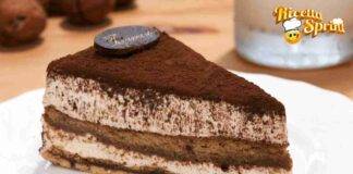 Torta al tiramisù senza uova da gustare in qualsiasi momento della giornata