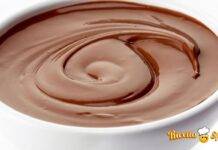 Zabaione al cioccolato, che aspetti ad affondare il cucchiaio in questo dessert fantastico.