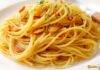 Spaghetti aglio, olio e peperoncino, precisi quelli delle trattorie, il segreto e tutto nella mantecatura