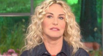 Antonella Clerici commenta in diretta il voto degli italiani: “E’ un peccato”
