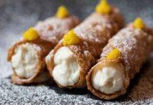 Cannoli ricotta e pera, 2 ricette una sola bontà per un dessert da favola Cannoli ricotta e pera