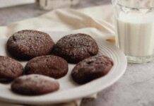 Chocolate cookies