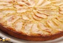 La torta di mele leggerissima, senza uova, ha lo stesso profumo di quella delle nonne La torta di mele leggerissima, senza uova, ha lo stesso profumo di quella delle nonne