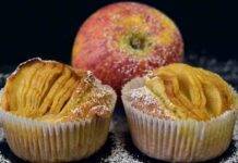 Muffin di mele all'acqua