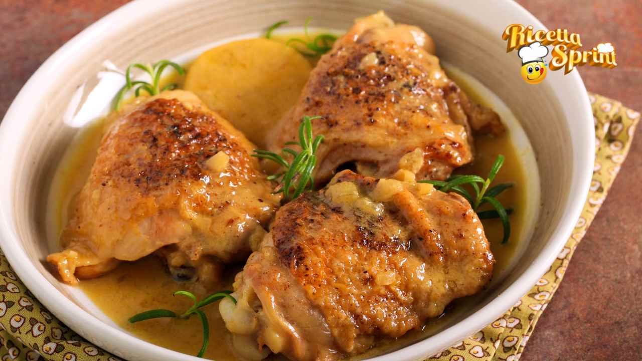 Pollo al curry solo così servirai un piatto cremoso, delicato e profumato