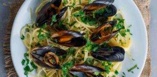 Spaghetti cozze e limone