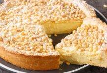 Ritorna la torta della nonna, ma con una farcitura profumata al limone: assaggiala e vedrai