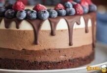 Torta ai tre cioccolati senza cottura nel forno