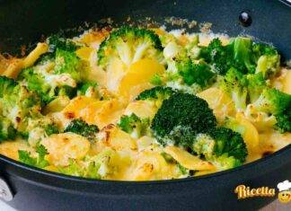 Unisci le patate ai broccoletti e ripassa tutto in padella: aggiungi del peperoncino, e godi!