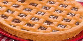 Crostata alla nutella velocissima, in un minuto stendi la frolla