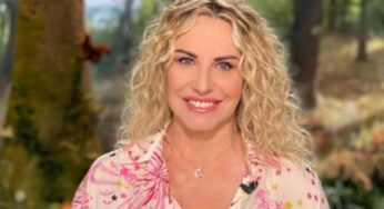 Antonella Clerici improvviso ed inaspettato cambio di look: nuovo colore e frangia, che bomba!