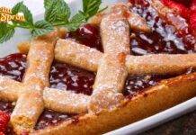 Crostata ai frutti di bosco con un ripieno cremoso e light, ecco il segreto
