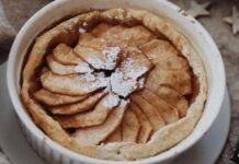 Finte tortine di mele caramellate