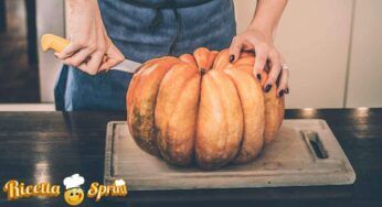 Pulire la zucca in meno di cinque minuti senza usare coltello e tagliere