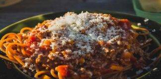 Spaghetti alla bolognese di zucca