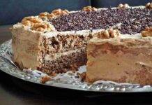 Torta di noci e caffè