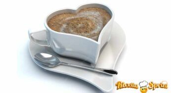 Bere caffè, quante tazzine prendere ogni giorno per vivere di più