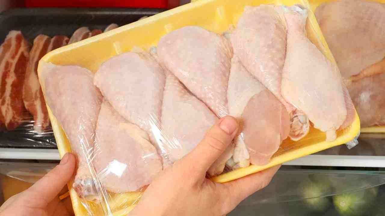 Carne di pollo nel freezer - RicettaSprint