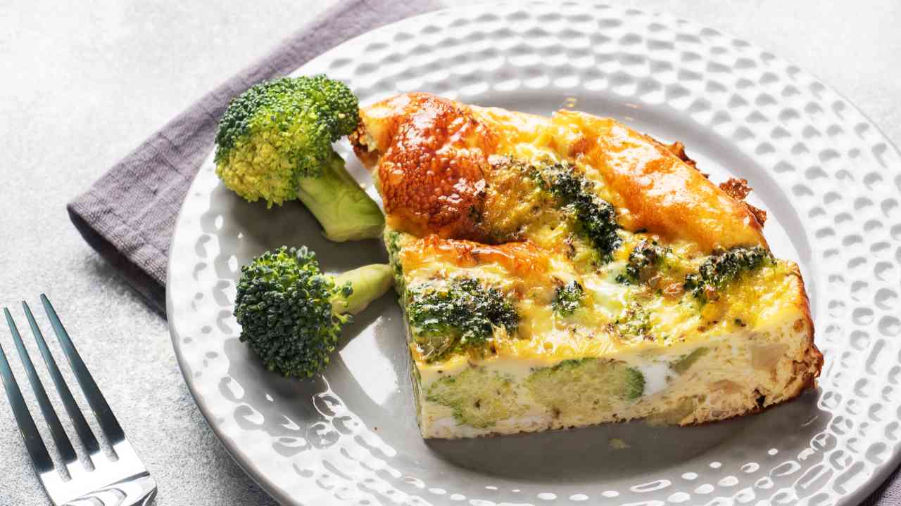 Frittata con broccoli al forno un piatto delicato e sano perfetto per i piccoli di casa