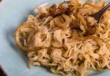 Pasta con le cipolle: incredibilmente buona e, poi, non spendi un euro!