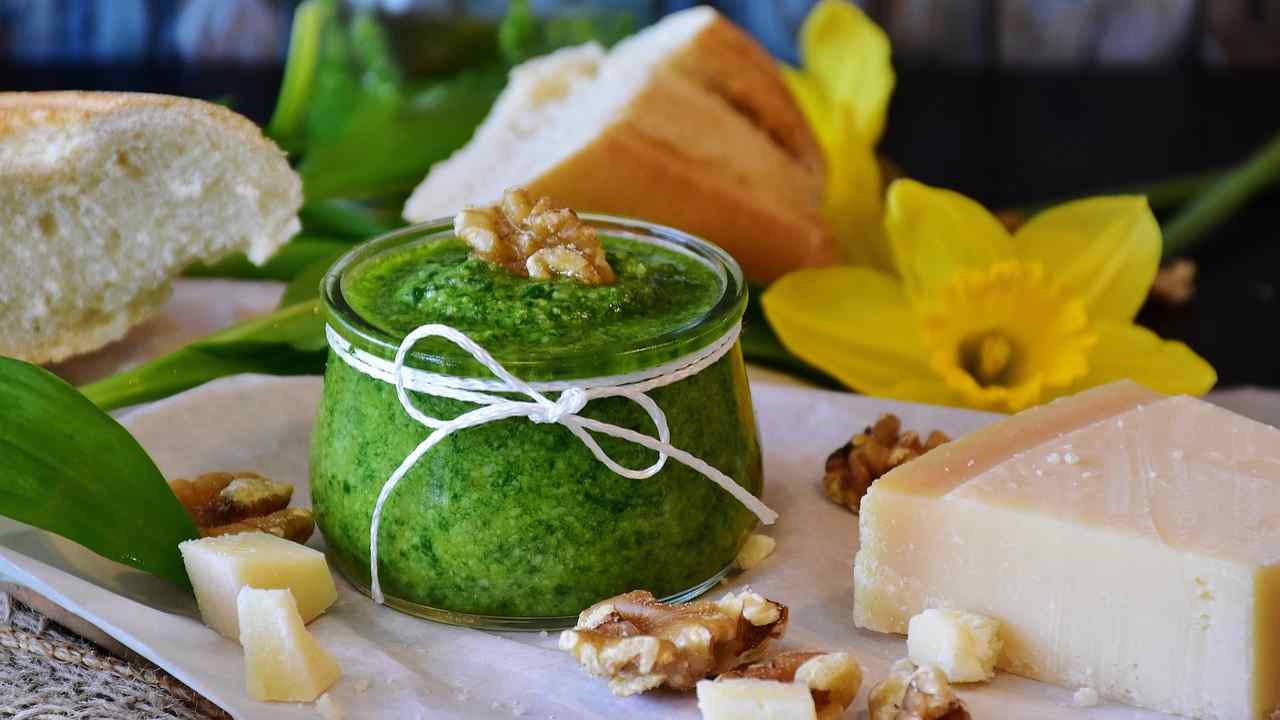 Pesto di basilico e noci