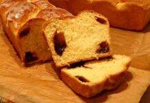 Plumcake lievitato vaniglia e prugne, preparare la colazione perfetta è un gioco da ragazzi Plumcake lievitato vaniglia e prugne