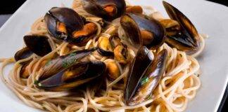 Pasta con le cozze ma stavolta in bianco, ricetta facilissima da fare