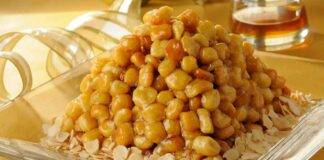Struffoli al forno con tantissimo miele: un po’ piu leggeri, visto il Natale alle porte