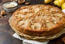 Torta pere con noci e cioccolato pochi step e semplici ingredienti per una colazione da urlo