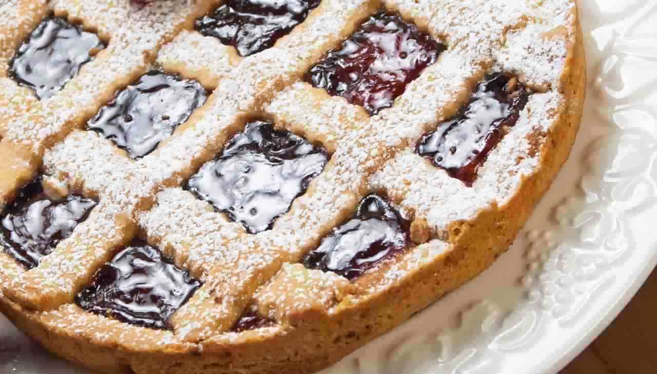 Crostata integrale alle visciole
