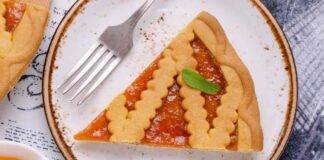 Crostata light friabilissima, leggera non ho messo le uova: pochissime calorie a fetta